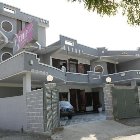 Tulip Guest House Abbottabad Exterior photo