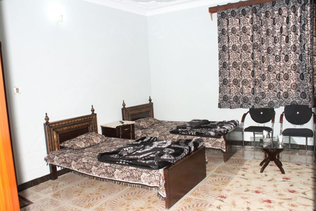 Tulip Guest House Abbottabad Exterior photo